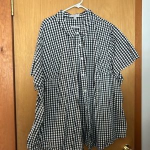 𝅺WOMAN WITHIN Women’s 4X  Black & white Plaid short Sleeve blouse